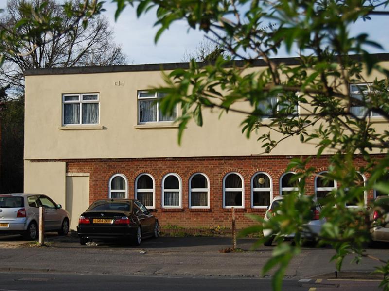 Hillingdon Lodge Экстерьер фото