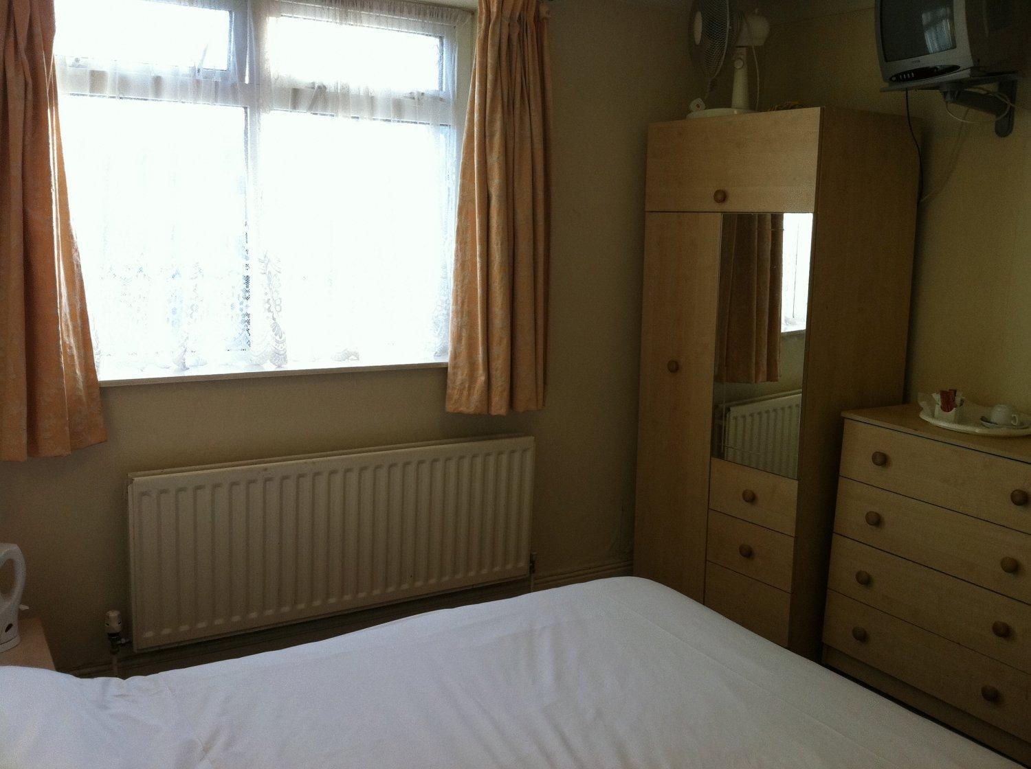 Hillingdon Lodge Экстерьер фото